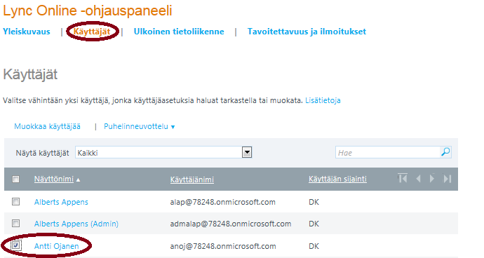 Valitse Käyttäjät Lync Online ohjauspaneelissa.