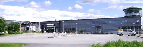 13 5. NLC AIRPORT Tavoitteena Seinäjoen lentoaseman matkustajaliikenteen ja ns.