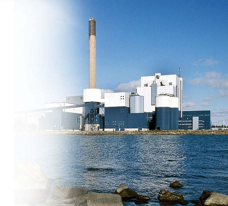 FINNCAP - Meri-Porin CCS-projekti Fortum suunnittelee CCS-järjestelmän asentamista Meri- Porin 565 MW hiilivoimalaitokselle vuoteen 2015 mennessä Tavoitteena talteenottaa, kuljettaa ja geologisesti