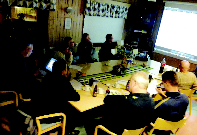 YLIMÄÄRÄINEN YLEINEN KOKOUS 23.1.2010 7 Sääntömuutoksen toinen käsittely pidettiin JEnergia Oy:n Eeronkadun sauna ja kokoustiloissa.