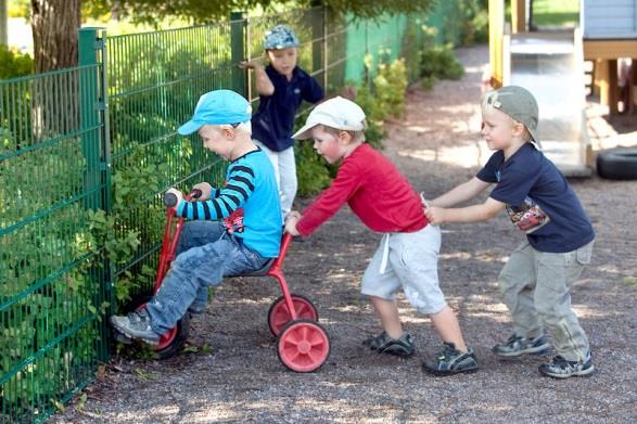 Palvelut ja johtaminen asiakaslähtöisiksi Palvelut tarpeenmukaisesti ja yhdenvertaisesti saatavilla Osallisuus, vastavuoroisuus ja kumppanuus