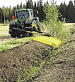 Mekaaninen laukaisulaite Sisältää nivelakselin vapaakytkimellä Saatavissa myös y-terillä Voidaan asentaa etunost.lait., sekä vasemmalle Erittäin laadukas isäntälinjan kone Perfect ZW 210 7 200 alv.