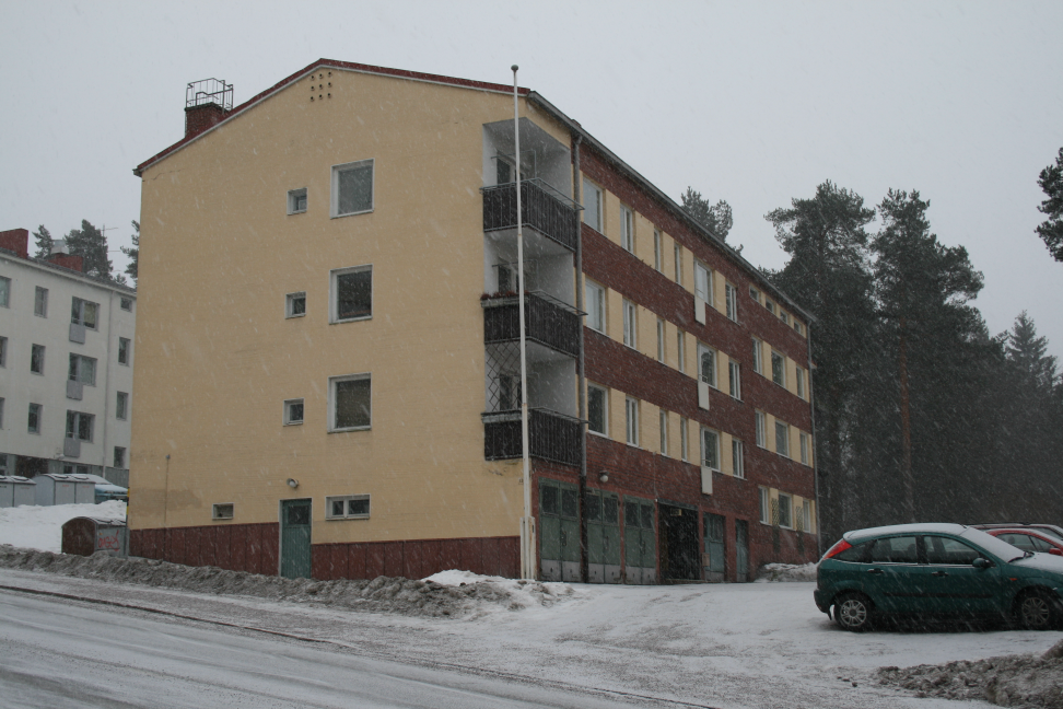 1998 As Oy Kiveriönrinne 18 huoneistoa Isänn.