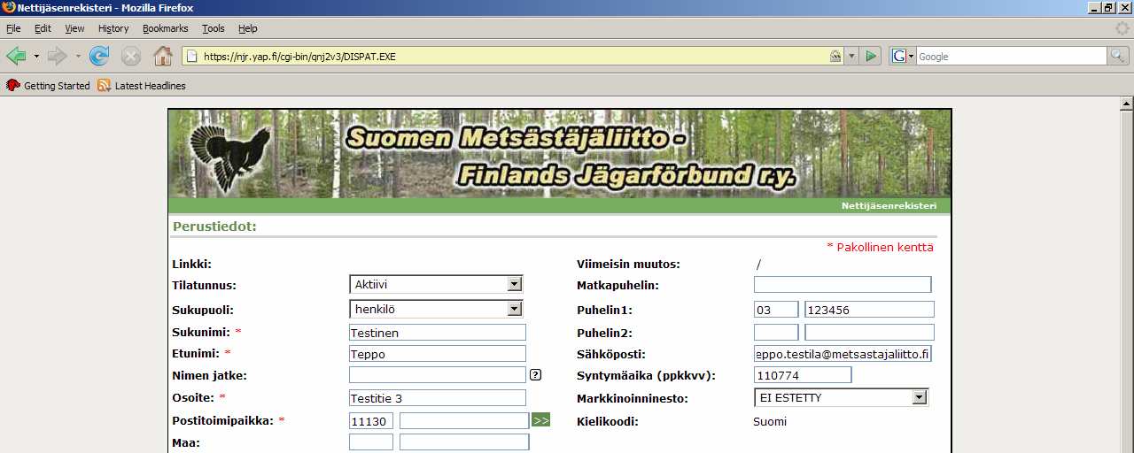 Henkilön lisäys/muokkaus Lisää henkilö- painike sijaitsee rekisterissä olevien henkilöiden listauskentän ja hakutoimintojen välissä.