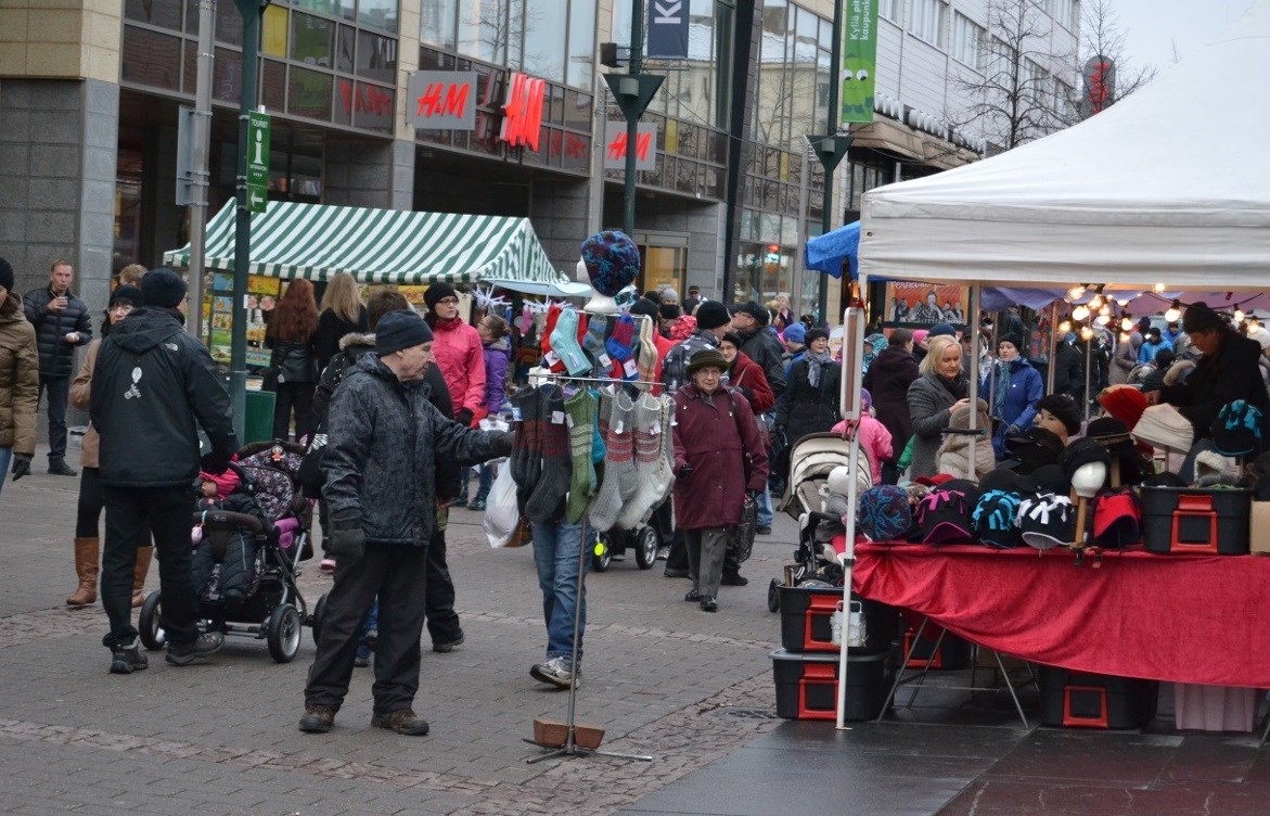 KOUVOLAN YDINKESKUSTA RY: N JÄSENTIEDOTE 1/2014 Tulossa: 13.2.2014 Kuukausimarkkinat Kauppatorilla 13.3.2014 Kuukausimarkkinat Kauppatorilla 25.