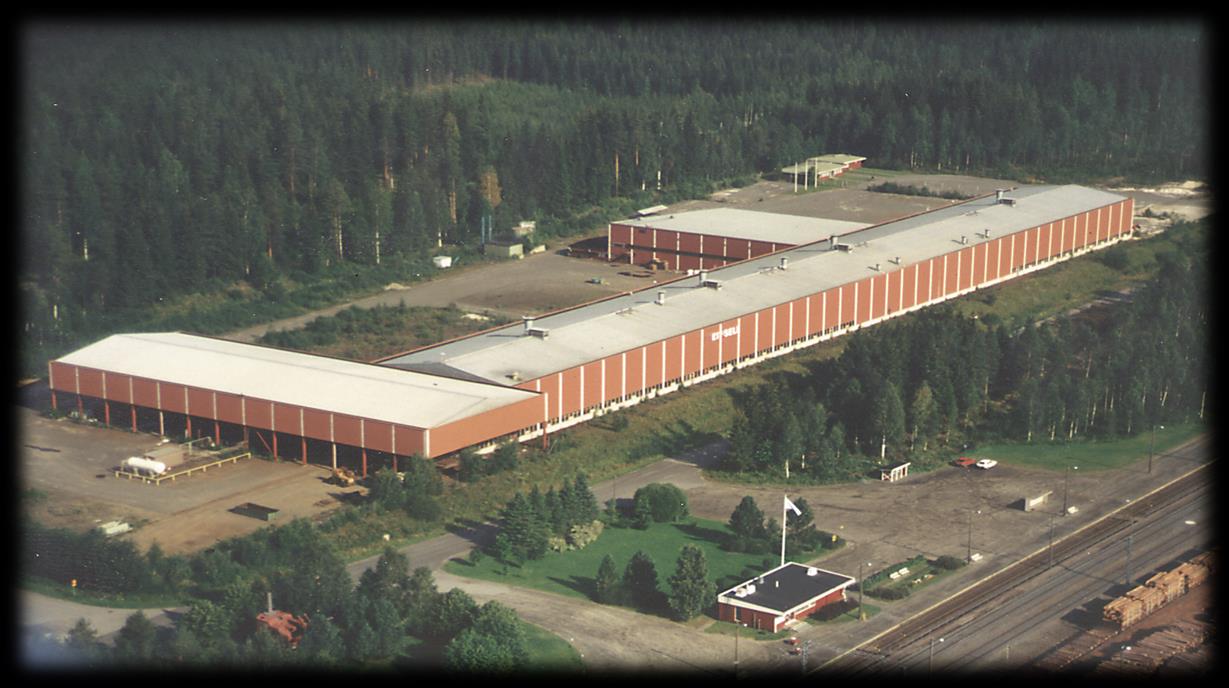 KIT-SELL OY - Tuotantotilat 8400 m2 - Varastotilat 3200
