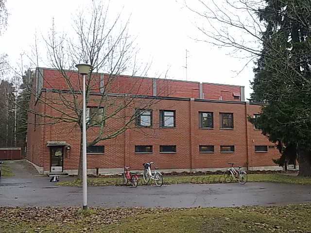 Merkkisavukokeet osoittivat, että vastaanottohuoneissa (217 ja 214) ilmanvirtaukset olivat melko voimakkaita ja paljeovi huoneessa ilma ei liikkunut juuri lainkaan.