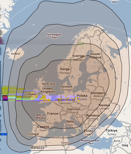 61 Kuva 31: Sateen aiheuttama vaimennus todennäköisyyden funktiona Ku-Kaistalla Kuva 32: Astra 1L-satelliitin Europe-keilan palvelualue [36] siirtosuunnalle käytetty taajuus on 30 GHz ja