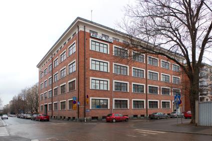 Salhojankatu 42, 33500 Tampere p. 050 4521169 Järjestöjen säännöllistä toimintaa Kumppanuustalo Arttelissa2015 Maanantaisin Kuminauhajumppa Kehon virkistystä! Aika: Maanantaisin 10.8. 26.10.2015 klo 13.