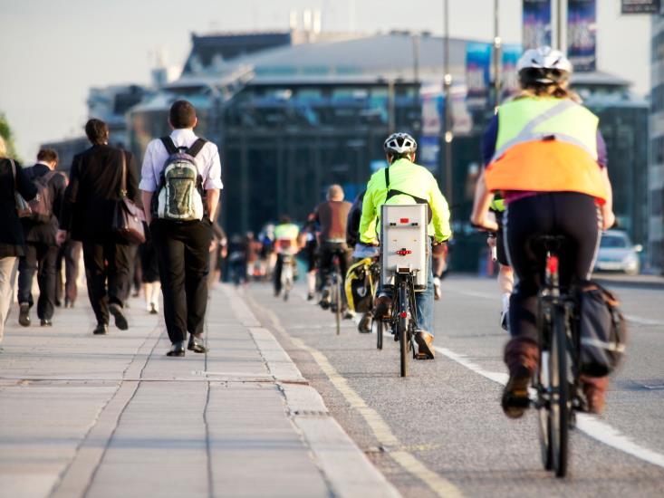 Liikkuva työyhteisö kuinka voimme lisätä liikettä varhaiskasvattajan