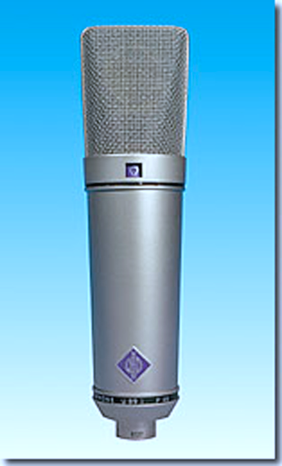 Prototyyppi 1.55 m 3.10 m 7.20 m 1.80 m 1.80 m 1.80 m 1.80 m GENELEC GENELEC GENELEC GENELEC Main Output L Main Output R Aux Output L Aux Output R 2.30 m 2.30 m 2.30 m 2.30 m 2.20 m 4.20 m 4.10 m 4.