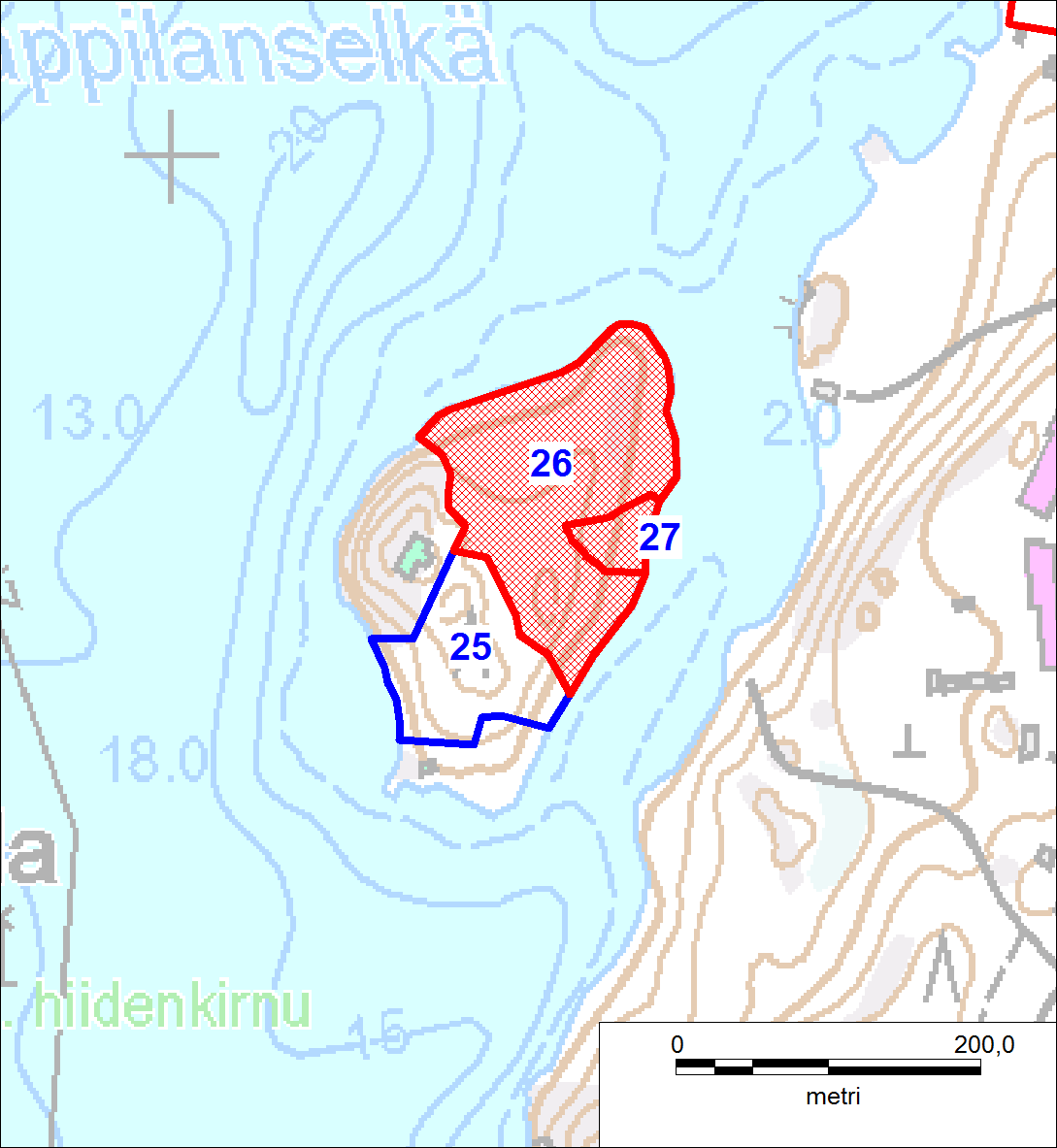 Kuva 45. Lamposaaren inventoidut kuviot (siniset rajaukset ja numerot). METSOkriteerit täyttävät kuviot on merkitty punaisella rasterilla.