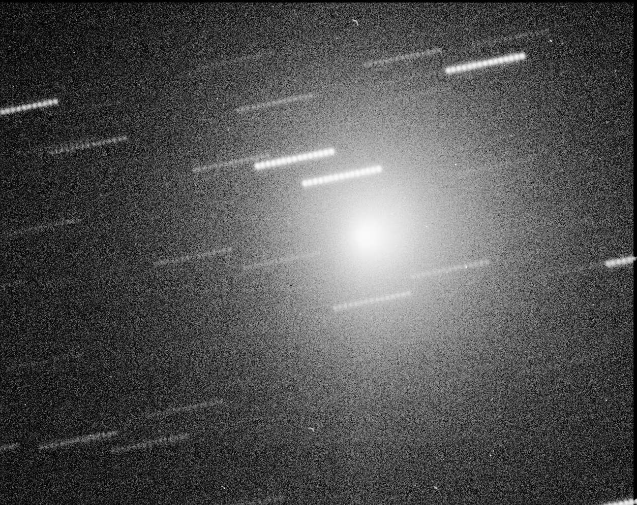 SääS oli hyvin selkeä, seeing 2, taustataivaan tummuus 2 ja läpinäkyvyys 2. Pakkasta oli -12 C.