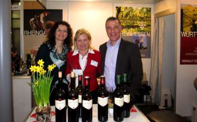 Viinitila on aito perheyritys Vuodesta 1988 lähtien ECOVINin jäsen, Saksan ekologisen viininviljelyn kattojärjestö Viljelyala noin 31