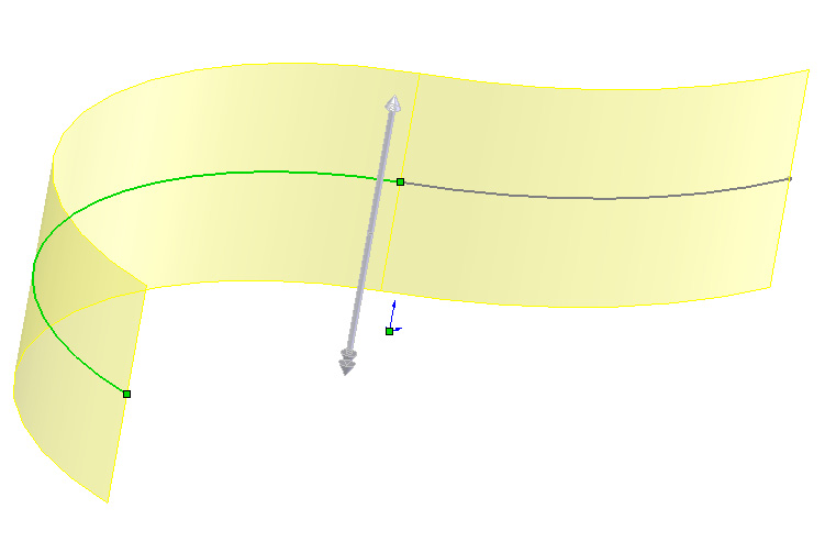 Insert Surfaces Offset Muodostaa olemassa olevasta pinnasta toisen pinnan parametrina annetun mitan päähän alkuperäisestä pinnasta. Keernojen pinnat mallinnetaan syöttämällä parametriksi 0 mm.