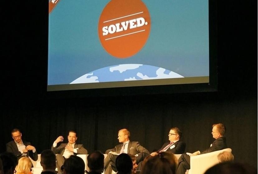 Solvedin digitaalinen ratkaisu maailman ympäristöhaasteisiin Idea: Solved tarjoaa digitaalisella alustalla monialaisen huipputiimin, joka nopeasti muuttaa asiakkaan ympäristöongelmat tuottavaksi