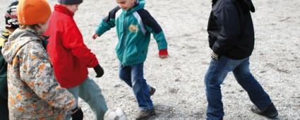 1 TUTKIMUS MAAHANMUUTTAJAOPPILAIDEN OSALLISTUMISESTA KOULUN KERHOTOIMINTAAN KAJAANIN