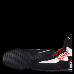 Daytona Off-RoadII Monikäyttöinen pohja tarjoaa pitkän käyttöiän sekä paljon pitoa Porsche Motorsport stock Off-Road shoes - Porsche Motorsport logo - Ensiluokkainen Mokkanahka takaa parhaan