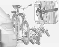 Säilytys 71 3. Kiinnitä polkupyörän molemmat pyörät kiinnityshihnoilla pyöräkiinnikkeisiin. 4. Varmista, että polkupyörä on hyvin kiinnitetty. 1.