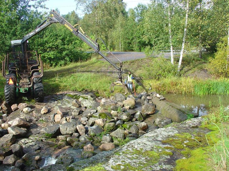 Vaellusesteiden poistaminen Monninkylän kalatie Porvoonjoki, Askola Köylinkoski 1 Köylinkoski 2