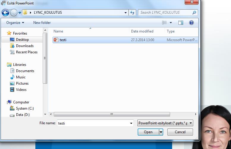 14 4.3 PowerPoint Näyttääksesi PowerPoint esityksen valitse jaoksi PowerPoint ja etsi tiedosto tietokoneeltasi ja klikkaa Open-painiketta.