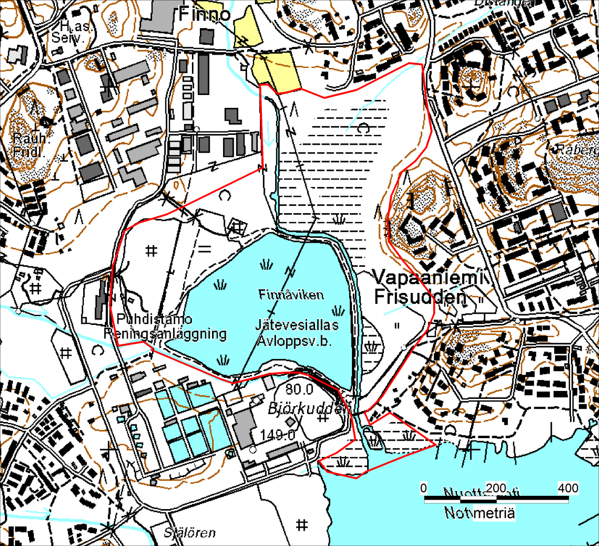 Kuva 1. Tarkastelualueen rajaus (punainen viiva).