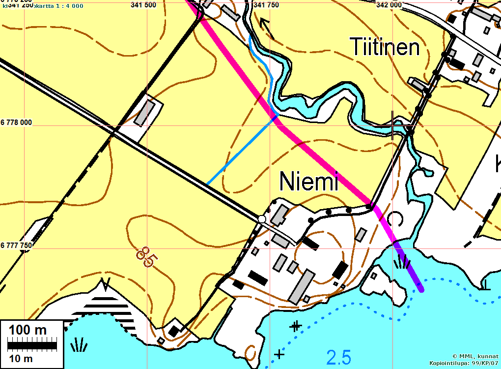 14 Kalvolan Niemen alue Linjan kaakkoispäässä, linja kulkee Niemen kartanon vanhan tontin pohjoispuolelta, pohjoiseen viettävää peltorinnettä.