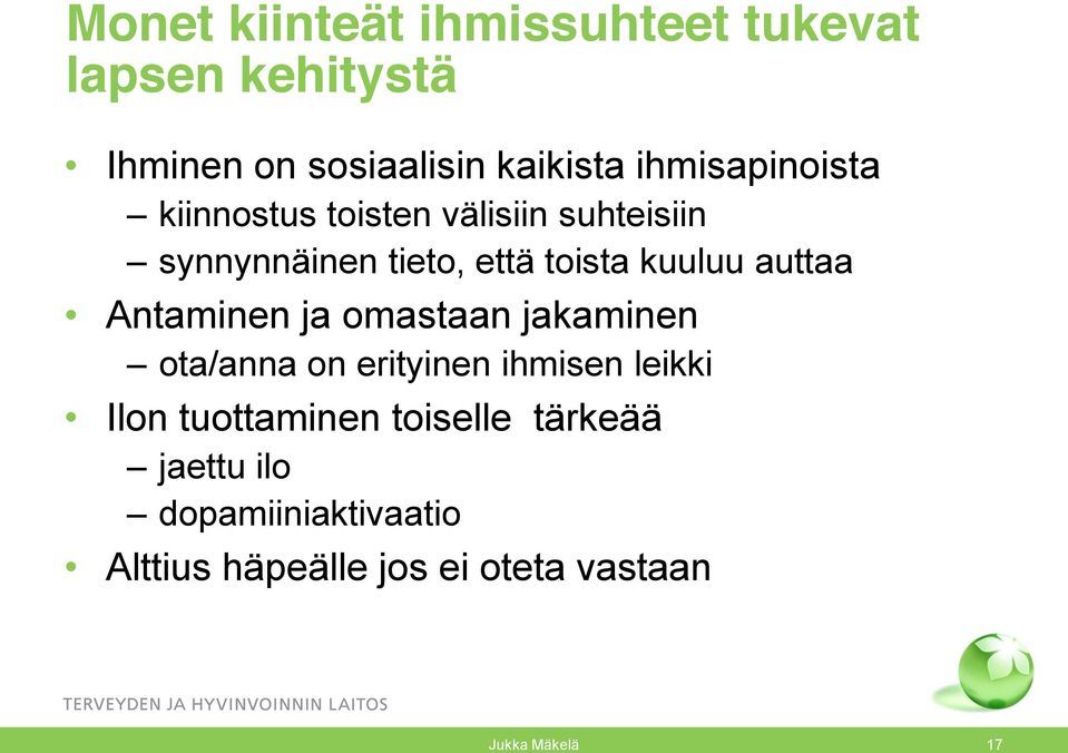 auttaa Antaminen ja omastaan jakaminen ota/anna on erityinen ihmisen leikki Ilon tuottaminen