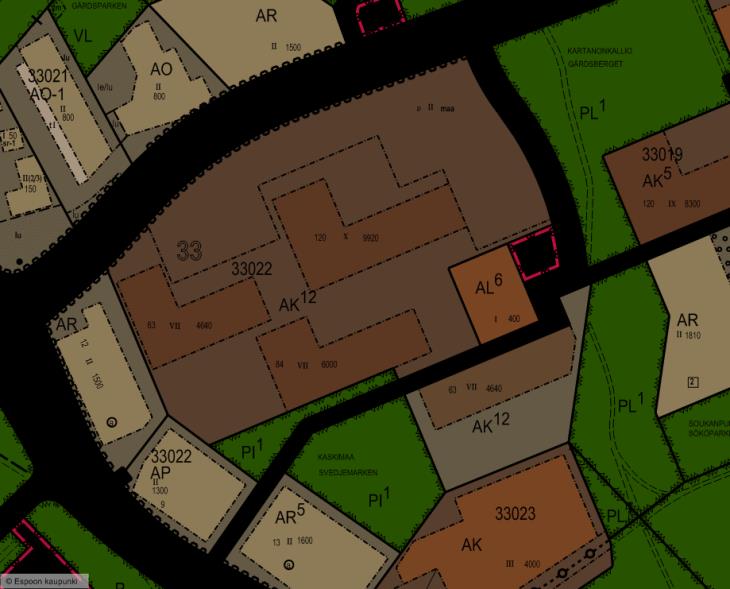Liiketontin pinta-ala on noin 1500 m2 Alueen nykytilanne Rakentamaton liiketontti on luonnontilainen, kallioinen itään viettävä metsäinen rinne.