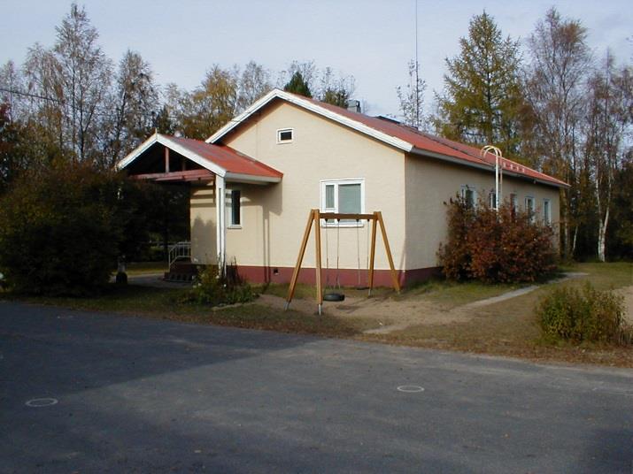 Lakeuden koulu Lakeuden koulu on Ala-Temmeksellä sijaitseva Liminganlahden yhtenäiskoulun sivukoulu. Lakeuden koulussa on oppilaita vuosiluokilla 0-6. Oppilaita on yhteensä 65.