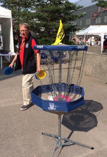 2.8 Frisbeegolf o Olemme hakeneet Suomen Ladun frisbeegolf tutuksi kurssia keväälle 2016 o Järjestämme