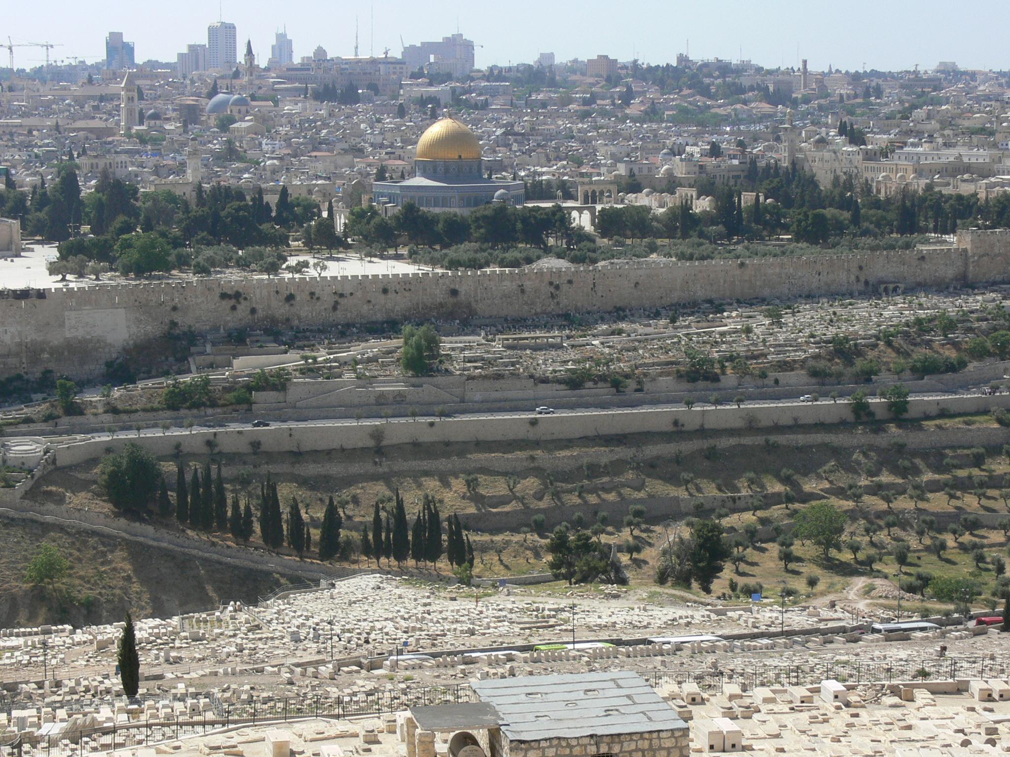 Lupauksia Israelille ja seurakunnalle Nouse, loista kirkkaana,