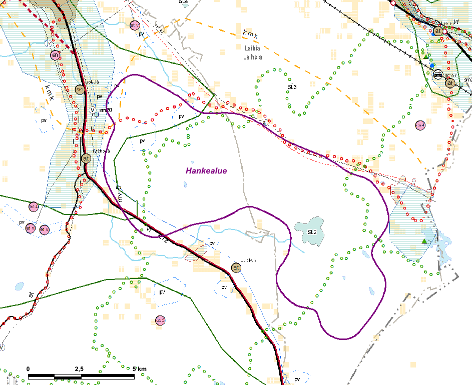 FCG SUUNNITTELU JA TEKNIIKKA OY Kattiharjun tuulivoimapuisto 61 (83) Nykyinen 400 + 110 kv linja Kuva 11.4. Ote Pohjanmaan maakuntakaavasta (Pohjanmaan liitto 2010).
