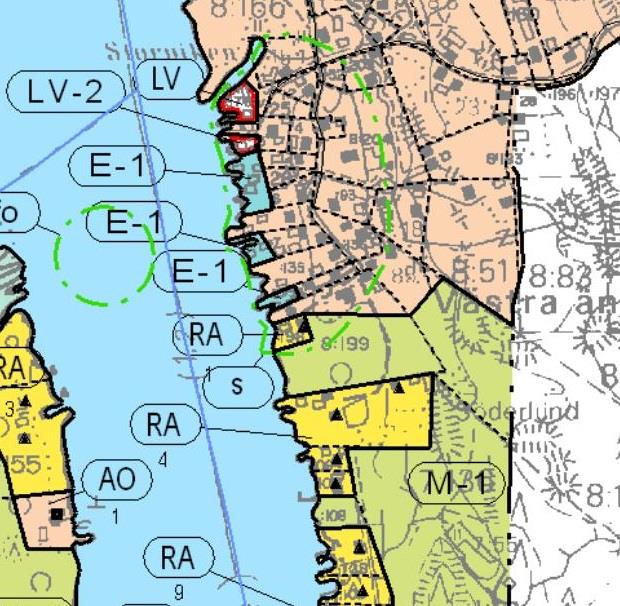 Ote voimassa olevasta rantayleiskaavasta, ajankohtainen alue osoitettu punaisella ympyrällä. 3.2.2.1.1 Asemakaava Alue, tai lähialue ei ole kaavoitettu asemakaavatasolla. 3.2.2.2 Rakennusjärjestys Rakennusjärjestys on hyväksytty Kristiinankaupungin valtuustossa 21.
