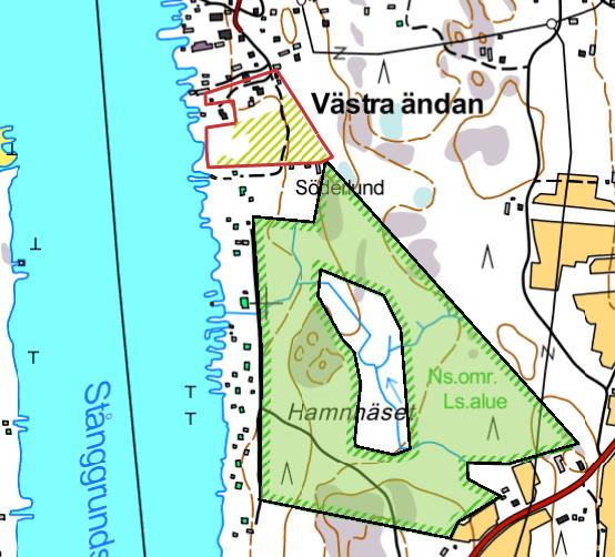 4 3.1.1 Luonnonympäristö Maiseman ominaispiirteet Alue sijaitsee meren yhteydessä. Kylän asutus sijoittuu rantaan ja kylätiehen. Topografia Alue on tasaista, lähialueella ei ole suuria korkeuseroja.