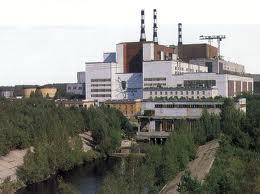 Ydinturvallisuus Neuvostoliitossa ennen Tshernobylin onnettomuutta (1) Kaksi peruslinjaa ydinvoimalaitosten rakentamisessa (1) VVER-laitokset