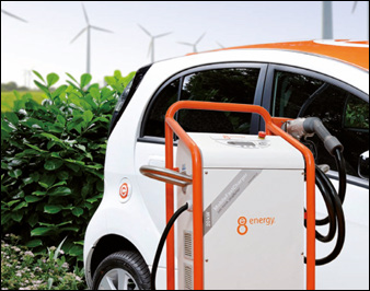 Valmistaja: EVTEC AG, Sveitsi Pistoke: kolmivaihevirta, CEE 16/32A, 400 V±10%. Latausaika ja teho: 30 40 min., kaksi vaihtoehtoa, 10 ja 20 kw Koko (syv. x kork. x lev.