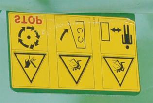 Pos: 32.15 /BA/Sicherheit/Aufkleber/AM Mähwer ke/sicher heitsaufkl eber AMR 200/240/280/320/360 Bild @ 386\mod_1444986977491_71.