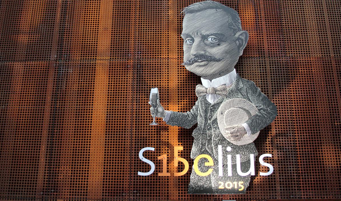 Juhlavuosi 2015 Sibelius-säätiön tilaisuuksiin myytiin 10 638 lippua (täyttöaste n. 75%) Kaupunginteatterin Sibeliusnäytelmään myytiin 7 000 lippua (täyttöaste n.