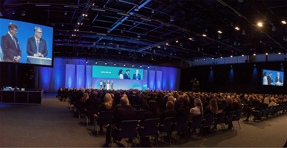 KAUPAN PÄIVÄ 2015 - SUOMEN TULEVAISUUS 21.01.2015 Keskon järjestämän Kaupan päivä -tilaisuuden juhlaseminaari aloitti Keskon 75- vuotisjuhlavuoden. Järjestyksessään 18. Kaupan päivä keräsi 19.