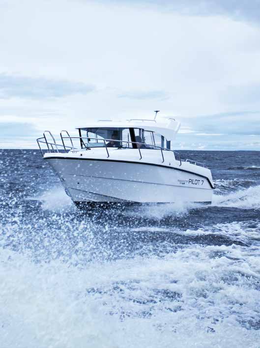 CABIN P-SARJA CABIN P-SARJA FINNMASTER PILOT 8 VAKIOVARUSTEET Kiinteä polttoainetankki, 410 litraa Kulkuvalot Tuulilasinpyyhkijä (SB-puoli) Hydrauliohjaus, Seastar 3 x USB sähkön ulosotto Yamaha 4