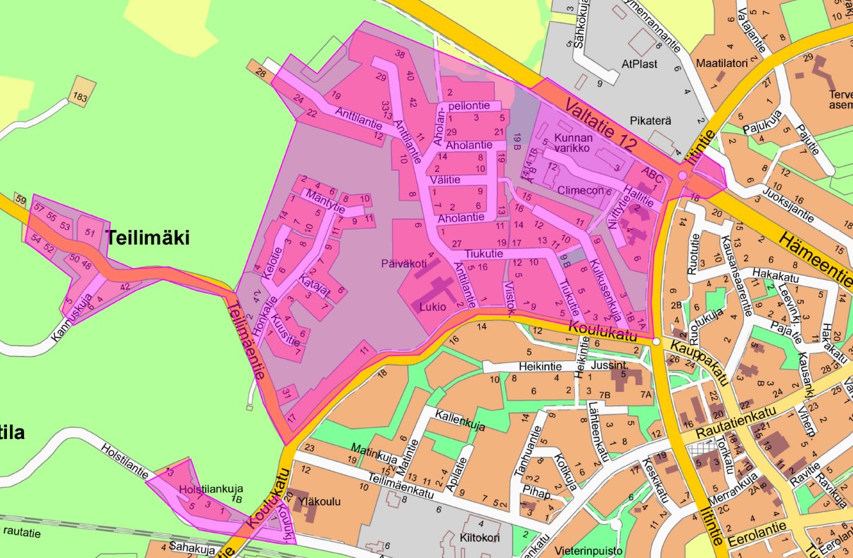 1 PERUS- JA TUNNISTETIEDOT 1.1 Kaava-alueen sijainti Pohjoisessa alue rajautuu valtatiehen, etelässä rautatiehen ja idässä Iitintiehen sekä Koulukatuun. 1.2 Kaavan nimi ja tarkoitus Kaavan nimi Kausalan läntinen osa-alue.