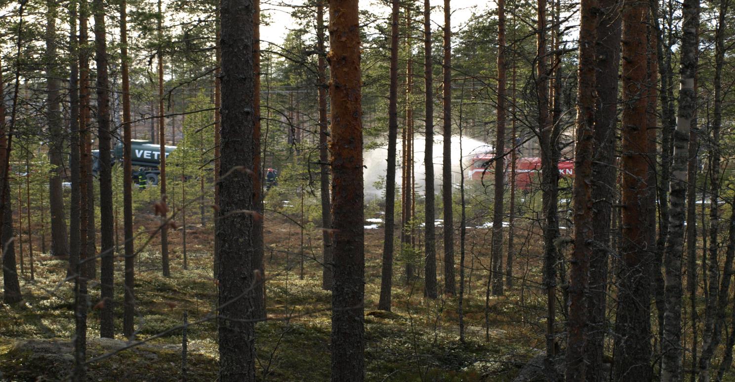 2. LOGISTIIKKARYKMENTTI LÄNSI-SUOMEN VARASTO-OSASTO PARKANON VARASTO TURVALLISUUSTIEDOTE 1.6.