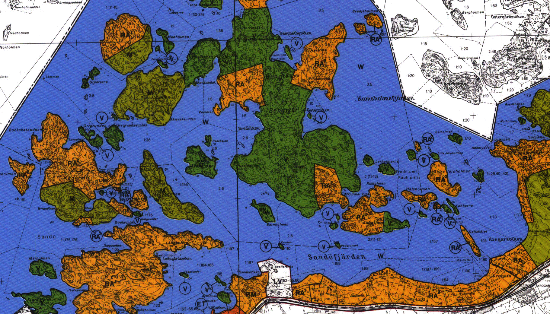 4. Suunnittelutilanne 4.1 Yleiskaava Oikeusvaikutteinen rantayleiskaava on vahvistettu ympäristöministeriössä 4.2.1987. Alue on yleiskaavassa osoitettu maa- ja metsätalousalueeksi (M) (seuraava kuva).