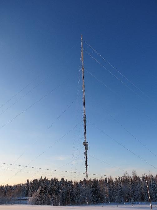 Elinkeinoelämän kuljetukset 3/3 Pitkämatkaisten kuljetusten matka-aika on ennakoitavissa Suunnitellaan uusi maankäyttö siten, että paikallinen liikenne ei heikennä kuljetusten sujuvuutta pääteillä.