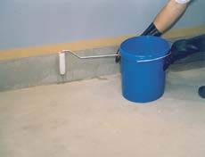Triflex ProDetail perustarvikkeet pienehköä työtä varten: Materiaalit 3 x 3,75 kg Triflex ProDetail 2,0 kg Triflex Cryl Primer 276 4 x 0,10kg Triflex Catalysator 1 l Triflex Cleaner 15 m Triflex