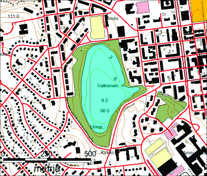 10 Valkeinen 1. Nimi ja sijainti Valkeinen Keskusta N: 6976254 E: 27533694 ETRA -GK27 Syvä lampi rakennetun alueen keskellä. Erittäin pitkä viipymä. Valkeisen ympäristö ei ole luonnoninen.