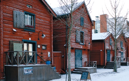 Joulun ympärille kietoutuva Tierna-aika on syttynyt Oulun ainutlaatuisesta tiernapoikaperinteestä.