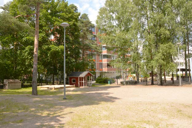 Muilla lapsiluvuiltaan kasvavilla alueilla kuten Mäkkylä-Perkkaa, Otaniemi, Kirkkojärvi, Suvela ja Kuninkainen on varauduttu uuden leikkipaikan toteuttamiseen.