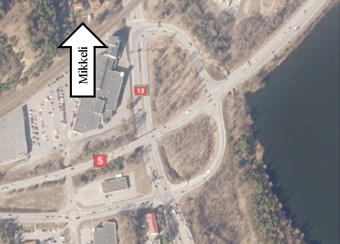 69 Kuva 38. Valtateiden 8 (E8) ja 12 välinen eritasoliittymä Raumalla (Google Maps). Liittymässä tapahtui tarkastelujakson aikana viisi polkupyöräonnettomuutta.